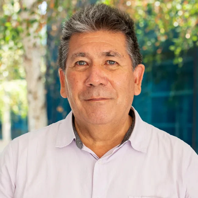 Prof. Luis F. Alarcon - Photo à ajouter